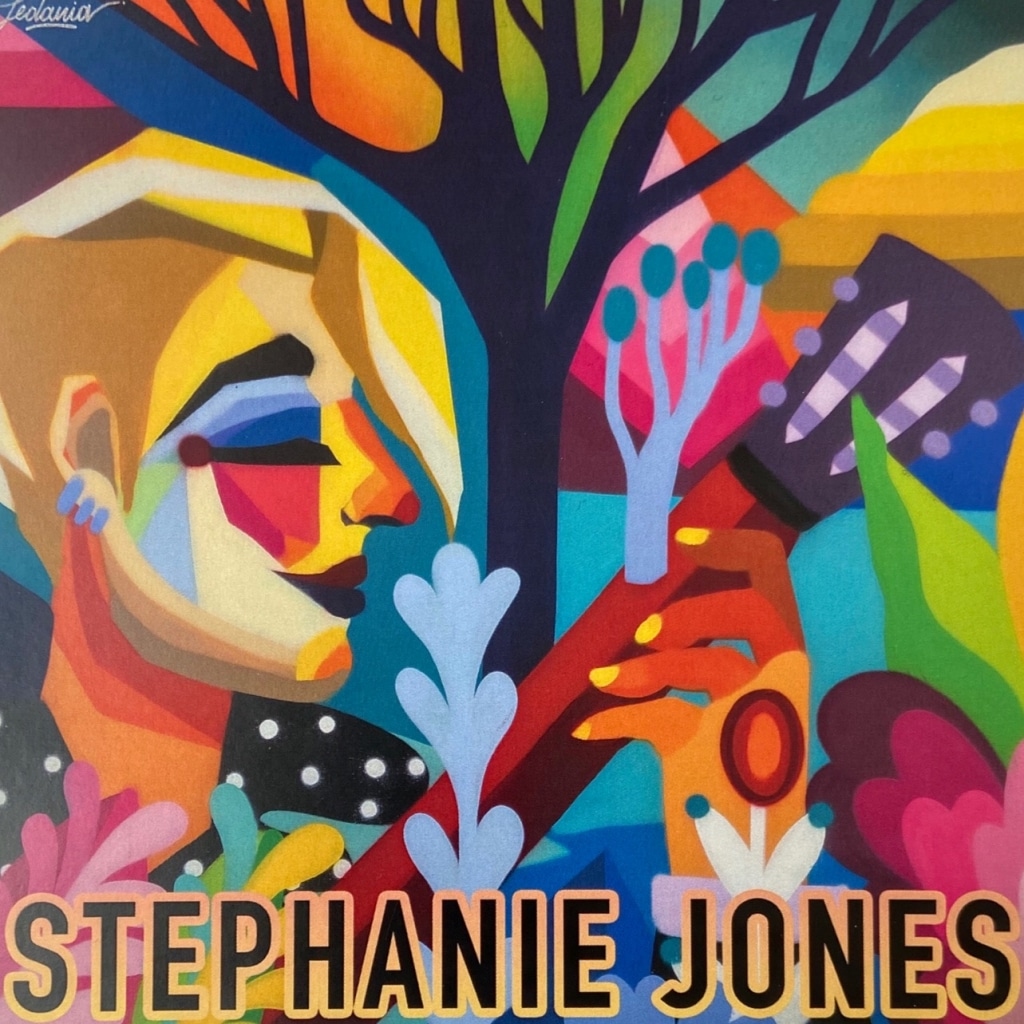 Südafrikanische Rhythmen verzaubern das Divano. Stephanie Jones gibt vor ihrer USA-Tournee ein Konzert bei uns...